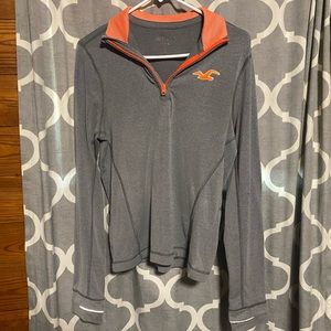 Hollister pullover top